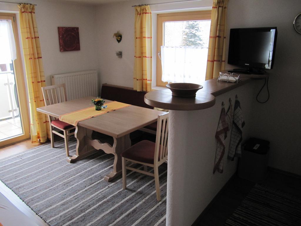Haus Elise Apartment Zell am See Bilik gambar